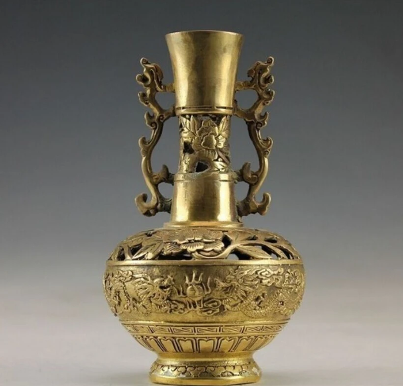 Oriental Vintage Handwork Brass Dragon Vase Free shippingin Statues