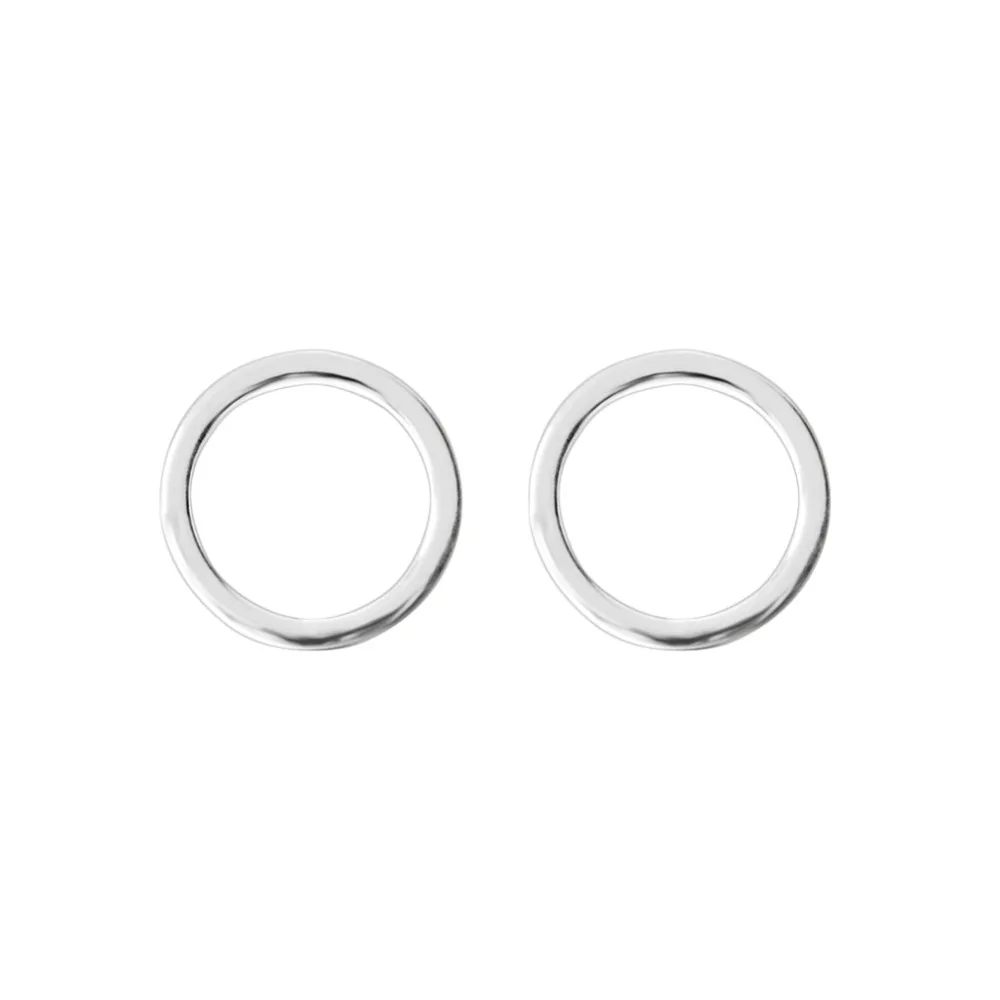 

QIMING 2018 New Fashion Geometric Circle Stud Earrings Simple Design Round European Earrings for Girl Gift Women Jewelry