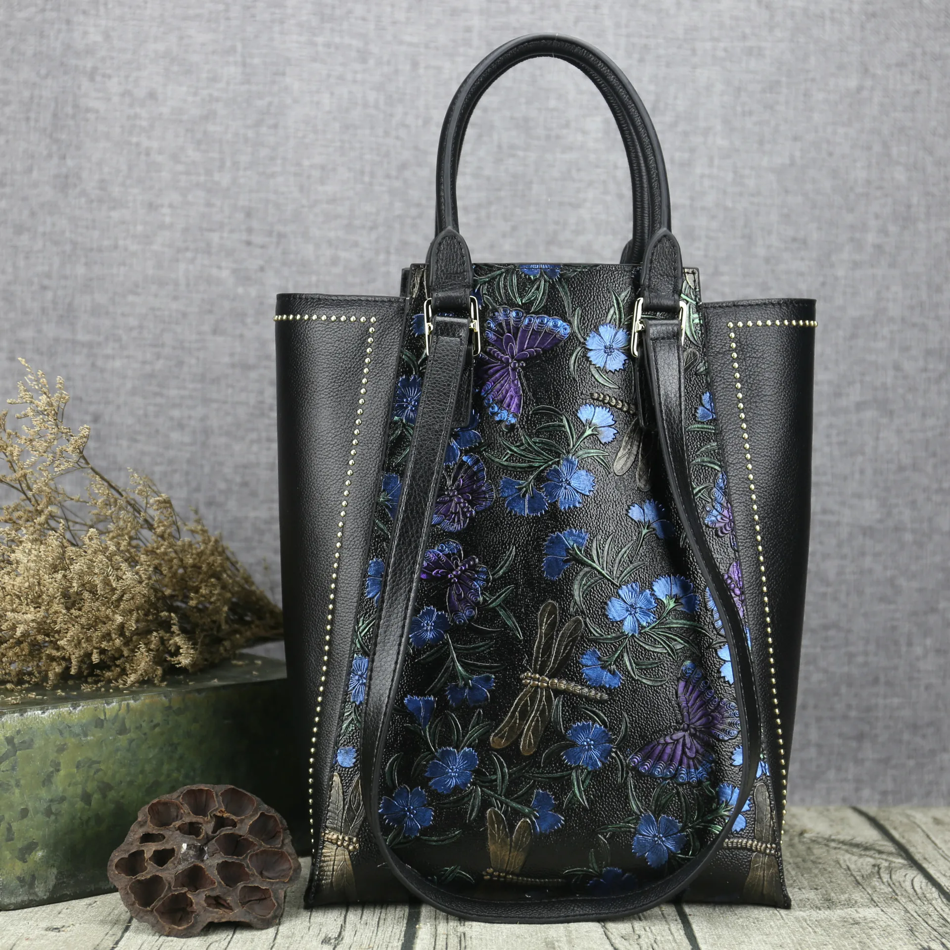 

Genuine Leather Women Handbag Shoulder Bag Bolsa Feminina Vintage Brand Designer Flowers Butterfly Women Casual Tote Sac a main