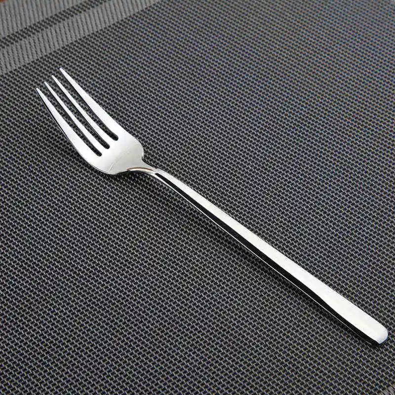 Dinner fork. Dinner fork. Столовый набор broggi. Вилка на прозрачном фоне. Dinner fork.