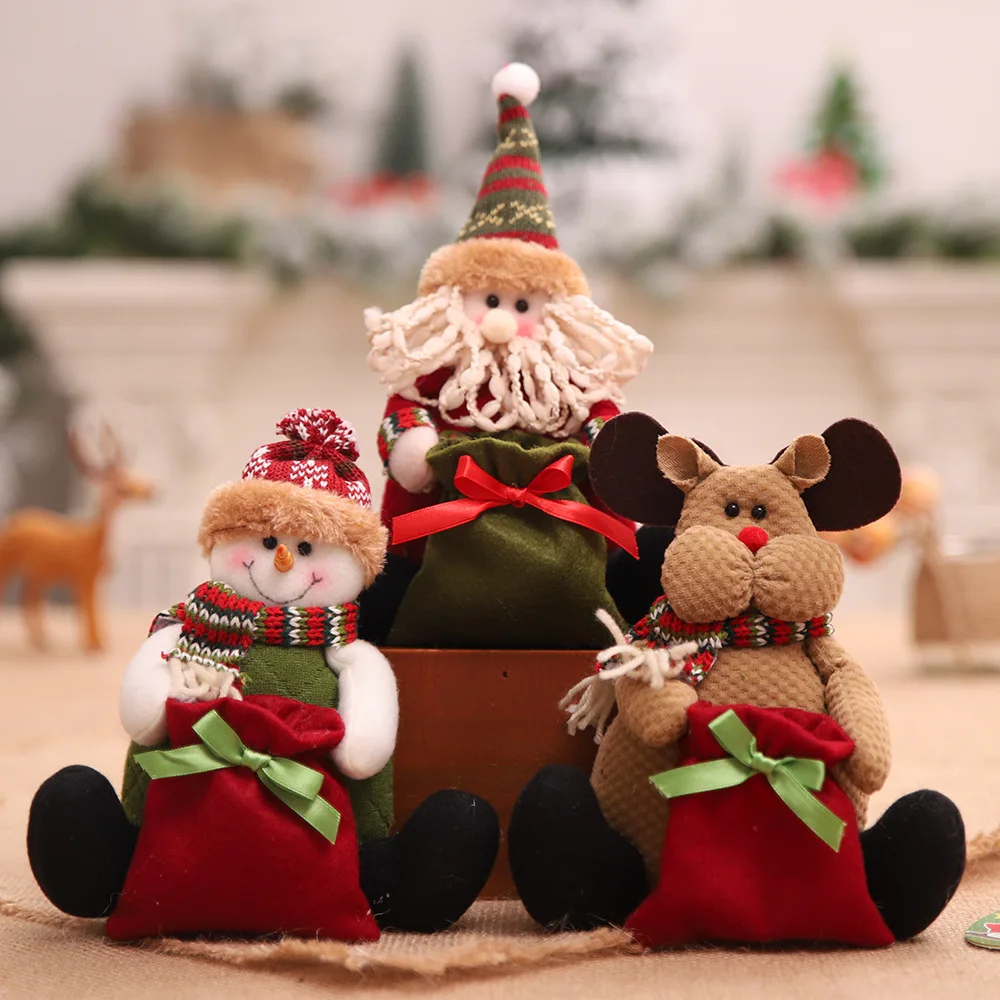 

Christmas Scene Gift Bag For Children Sitting Doll Pose Ornaments Christmas Decor Santa Claus Party Pendant Candy Pouch Adornos