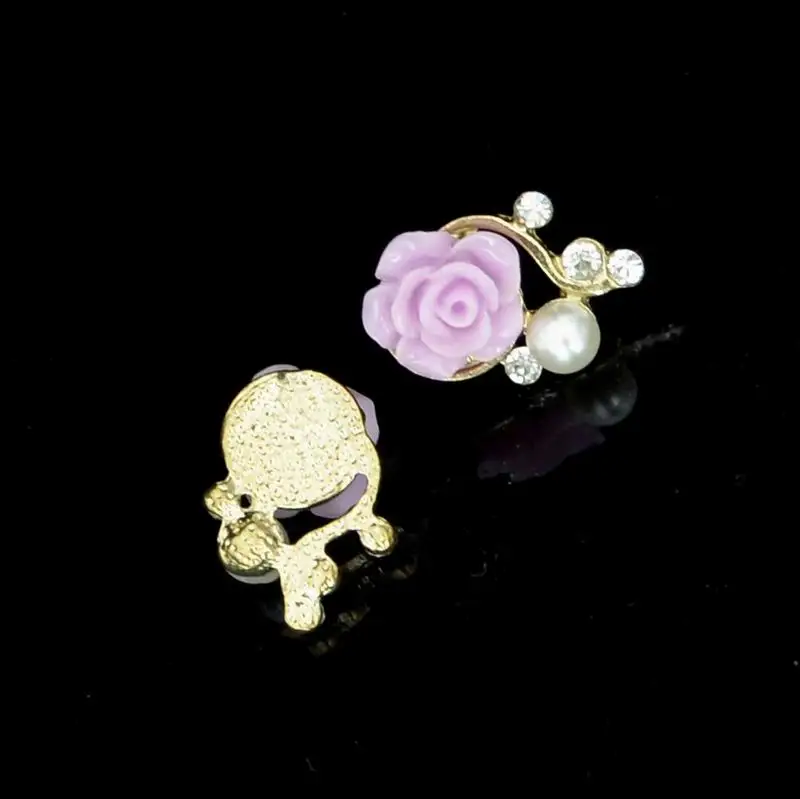 A (4)