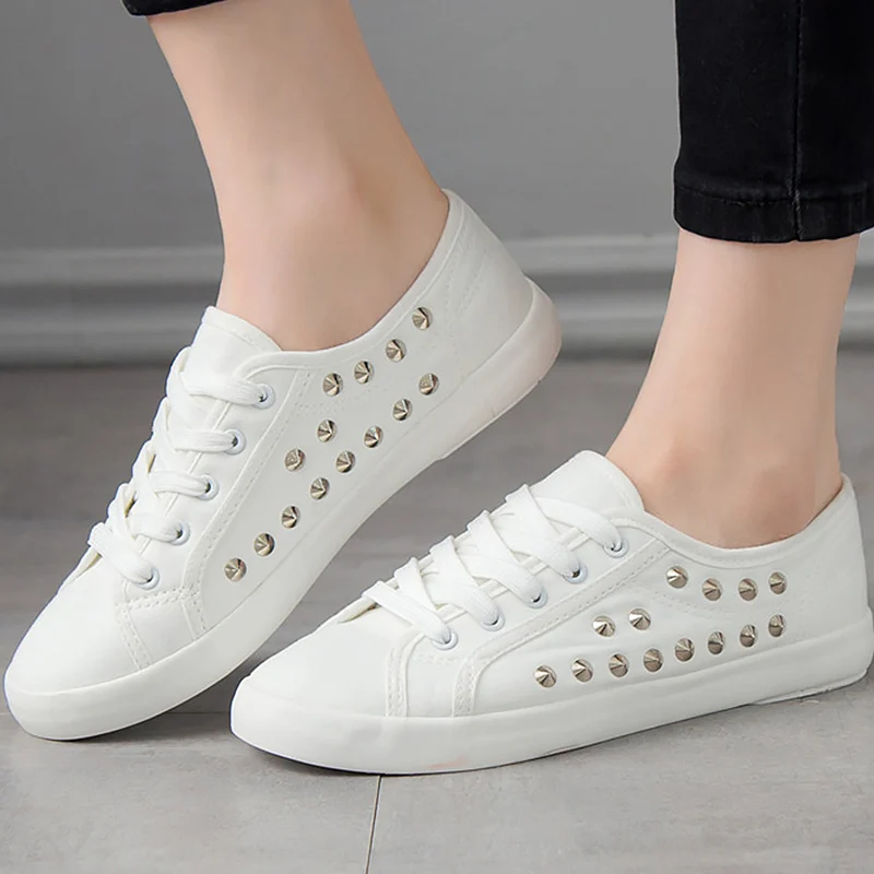 Plus size 8.5 12 Canvas shoes for students rivet shallow white female