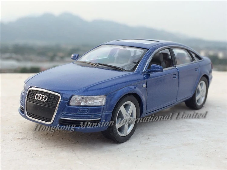 

1:36 Scale Diecast Alloy Metal Car Model For Audi A6 Collectible Model Collection Pull Back Toys Car