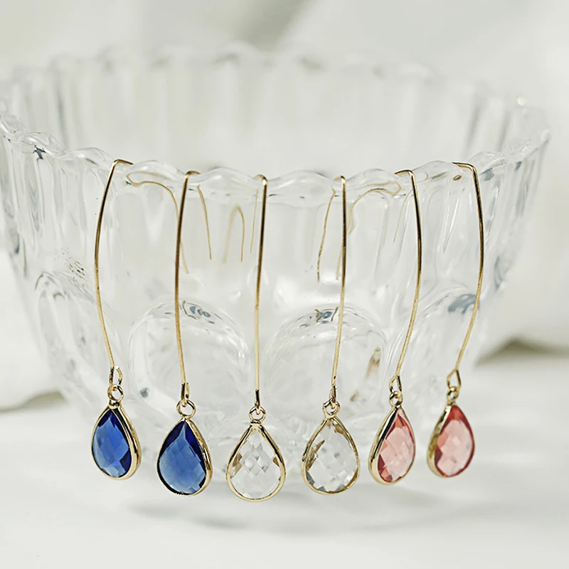 

2019 New Fashion European American Personality Simple Crystal Pendant Earrings Female Accessories