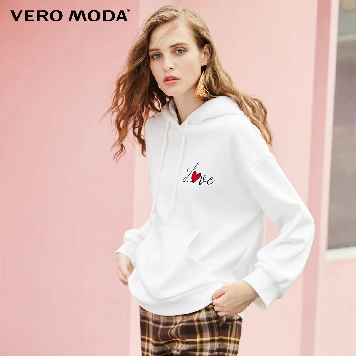 Vero Moda толстовка женская худи женские Новая женская хлопковая толстовка с надписью и короткими рукавами | 318433507 - Цвет: Snow white