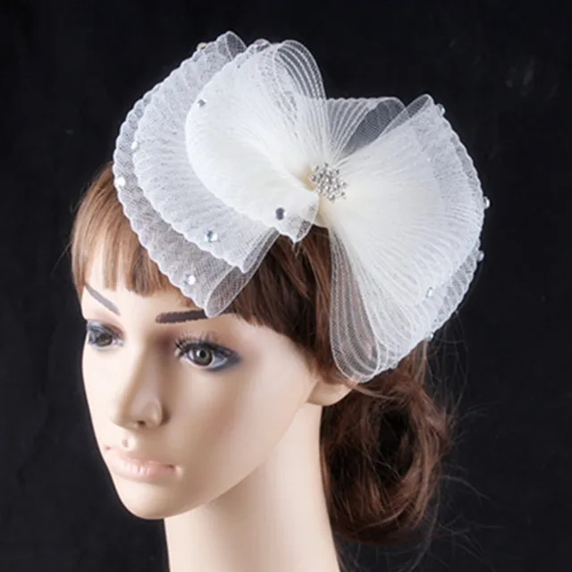 Black And Ivory Color Fascinator Hair Combs Crinoline With Rhinetone Black And Ivory Color Fascinator Hair Combs Crinoline With Rhinetone Brooch Adornd Wedding Hats Bridal Headwear