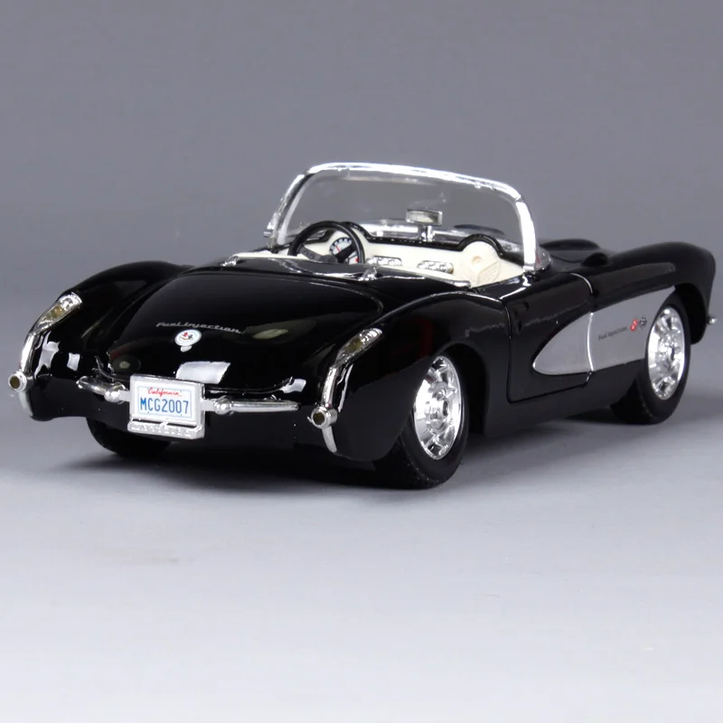 Maisto 1:24 1957 chevrolet corvette Классическая машина под давлением синий черный винтажная модель автомобиля крутой автомобиль Коллекционирование для фанатов 31275 - Цвет: black cars