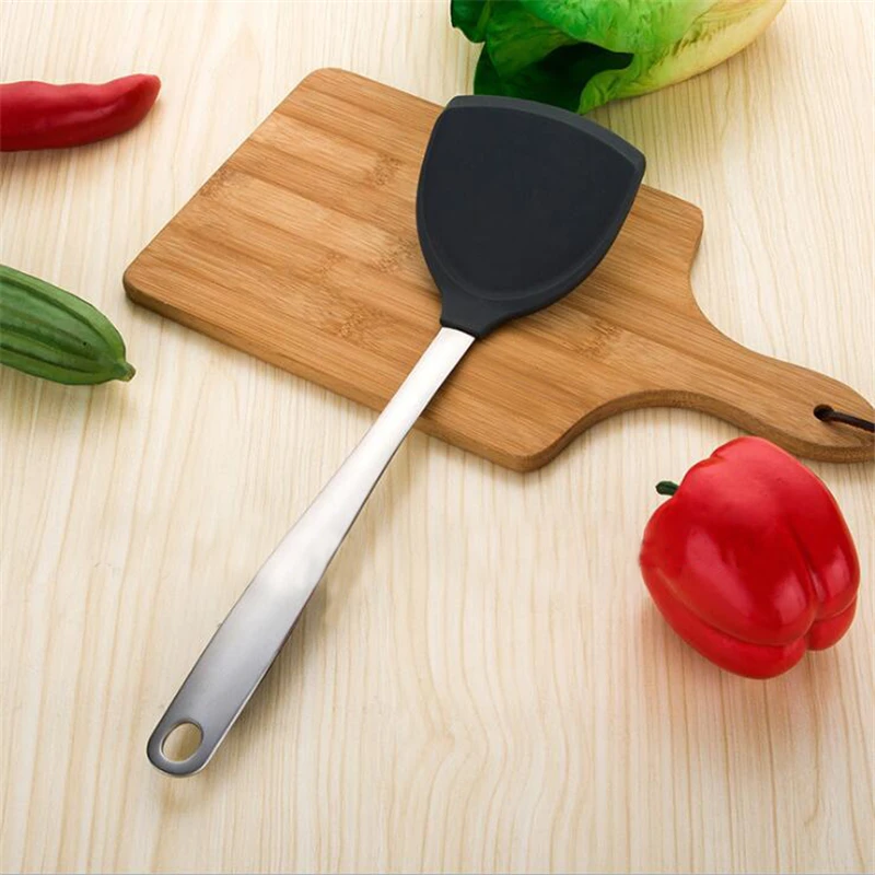 

Non-stick Hand Wok Shovel Stainless Steel Turners Spatula Heat Resistant Silicone Head Pan Shovel Food Grade Cooking Utensils