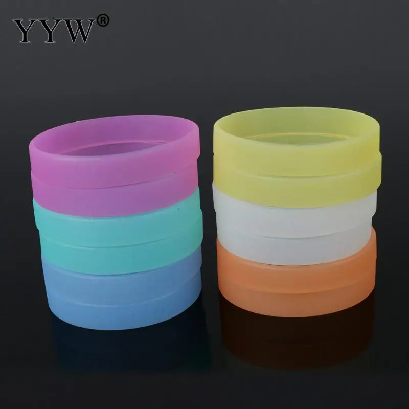 

YYW Hot Sale Children Male Women's Glow in the Dark Colorful Circle Loop Luminous Elastic Rubber Silicone Wristband Bracelets