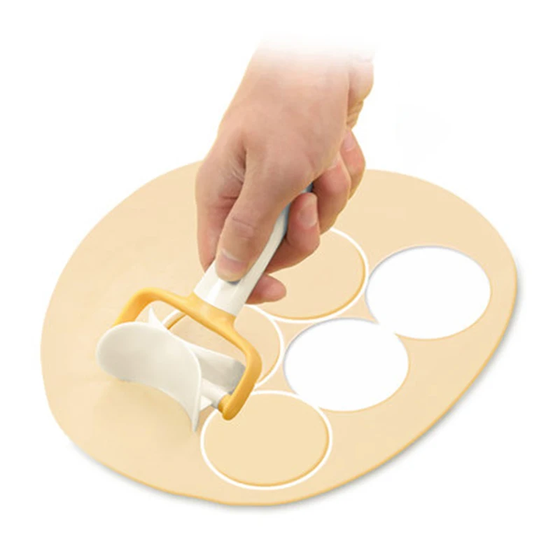3PCS Fondant Cake Bakery Tools Rolling Biscuit Ravioli Cutter Plastic Icing Spatula Cookie Round Rolling Biscuit Cutting CT1131
