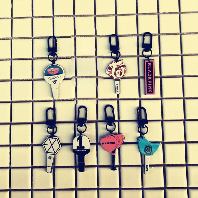 

Kpop Bangtan Boys Acrylic Zipper Head BLACKPINK EXO GOT7 TWICE WANNA ONE Light Bag Backpack Pendant