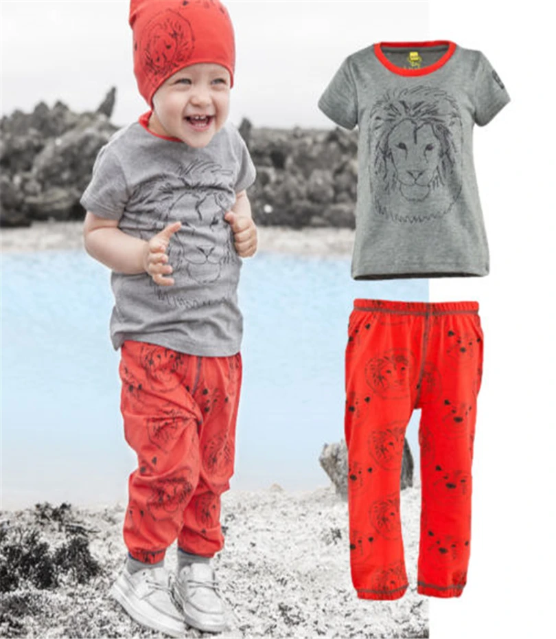2017 Летний стиль Одежда для маленьких мальчиков комплект для мальчиков Lion футболки и штаны комплект из 2 предметов trackksuit детская одежда