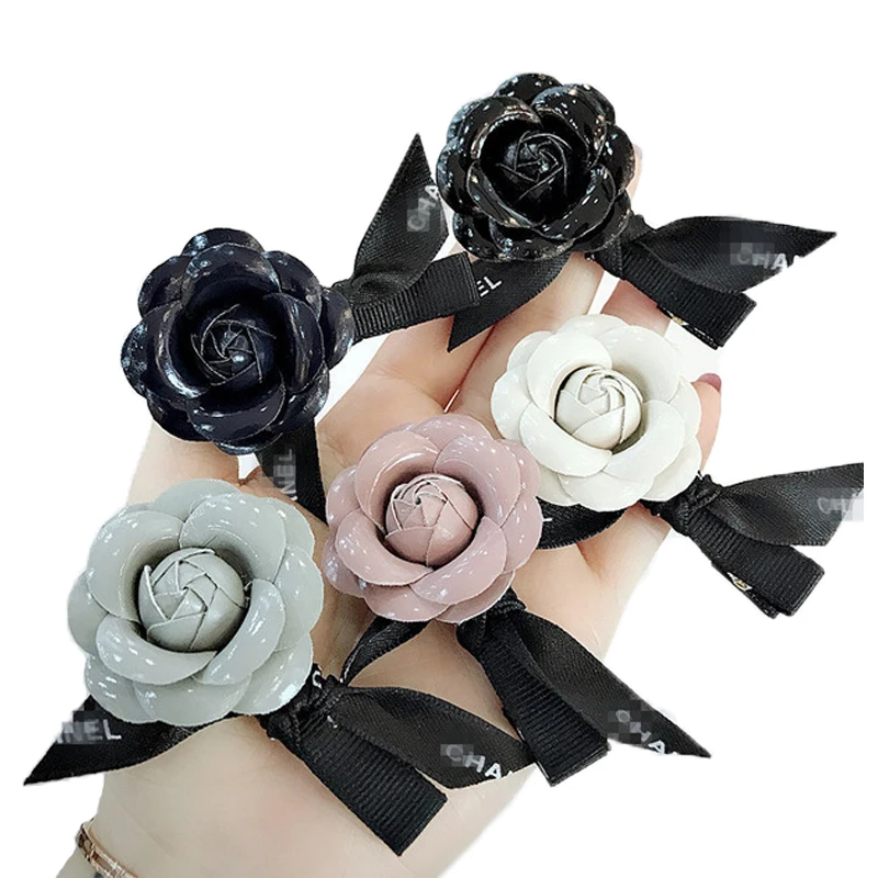 

Fashion camellia hairpin hair bows retro PU leather hair clip women fashion headdress barrettes korea headdress hair accessories