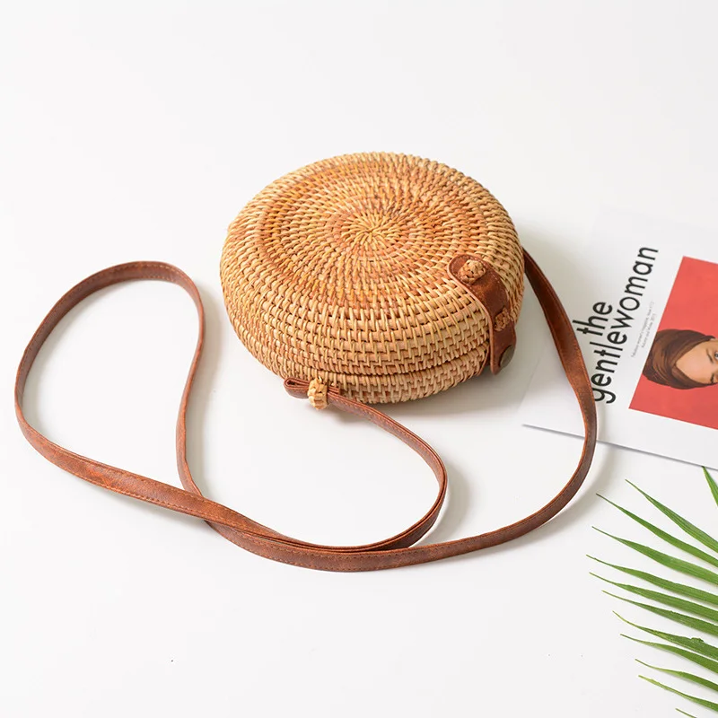 

Round Beach Straw Bags for Women Box Bag Summer Rattan Straw Bag Handmade Woven Beach Cross Body Bag Circle Bohemia Handbag Bali