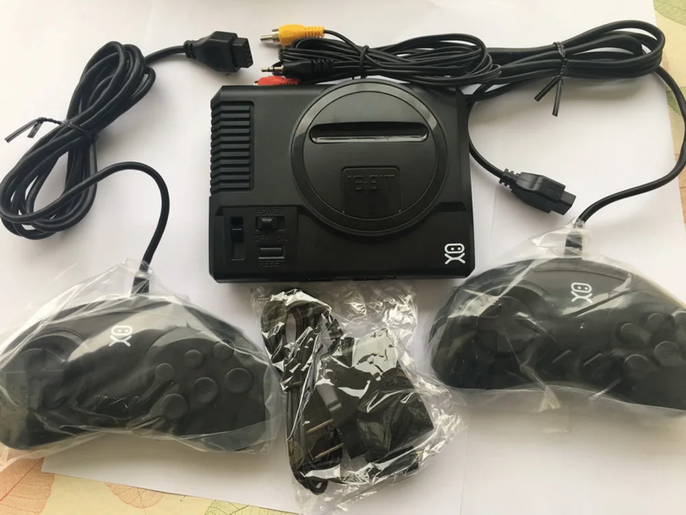 Игровая консоль Mini sega genesis 168 в 1, игровая консоль в коробке с контроллером+ адаптер переменного тока