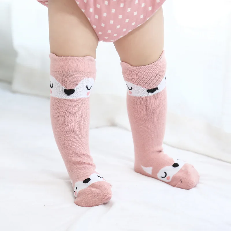 Носки для новорожденных малышей длиной до колена носки для маленького мальчика/девочки Нескользящие стильная футболка с изображением персонажей видеоигр, кота, лисички, гетры для детей, в стиле радуги, для младенцев, теплые длинные носки до колена