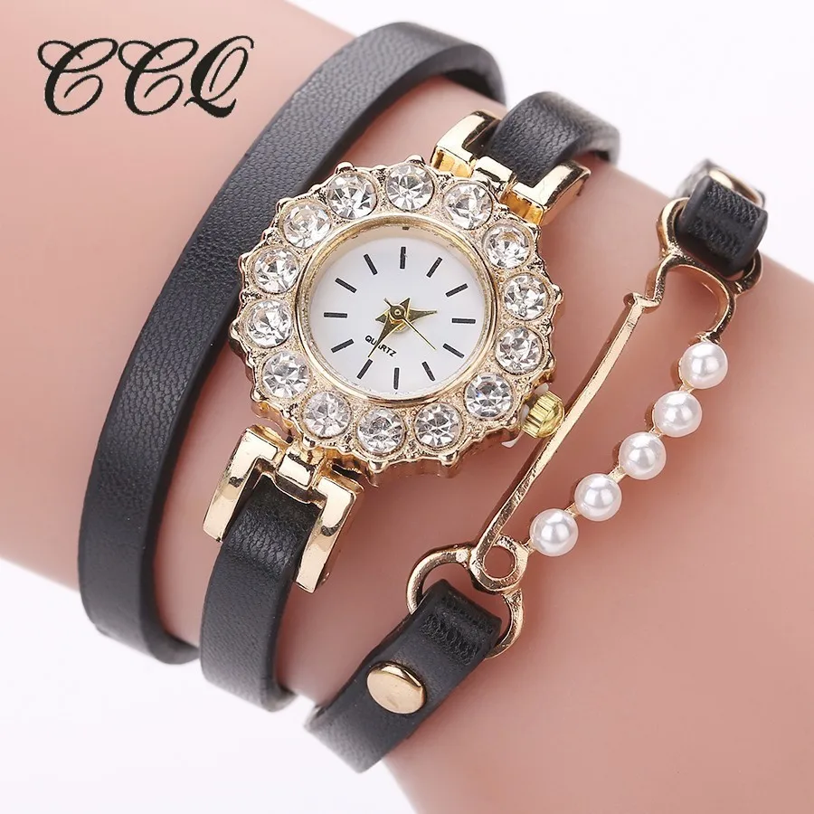 

CCQ Women Fashion Bracelet Pearl Watches Top Brand Leather Band Ladies Casual Quartz Wrist Watch Vintage Clock Relogios Feminino
