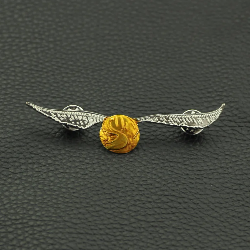 

OHCOMICS Harri Potter HP Harry Quidditch Golden Snitch Ball Metal Cool Badge Pin Brooch Chestpin Costume Accessory Pendants Gift