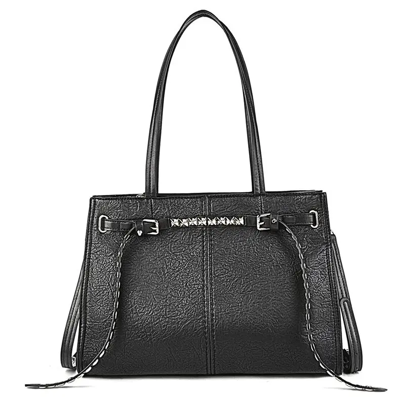 

2018 Fashion Rivet Women Messenger Shoulder Bag Retro Embossed PU Leather Hand Bag Ajustable Strap Female Tote For Ladies Girls