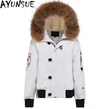 Женское зимнее пуховое пальто с натуральным мехом енота, короткий свободный пуховик с капюшоном, повседневная плотная парка, белое пальто для студентов ST318