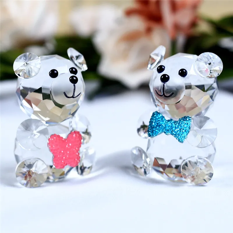 1-Piece-Cute-Bear-Crystal-Figurine-With-A-Heart-Shaped-Ornament-DIY-Glass-Animal-Miniature-Love