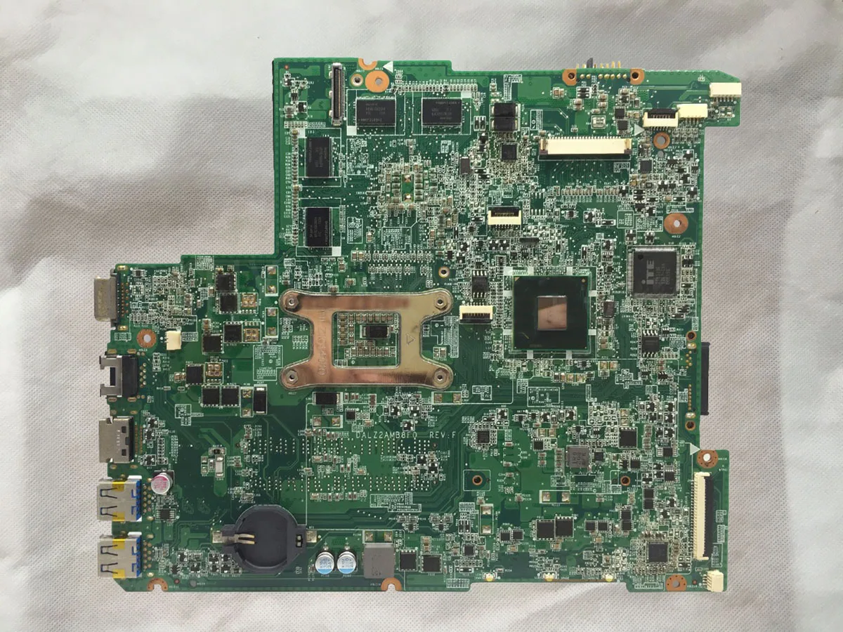 اللوحة المحمول لينوفو Z480 DALZ2AMB8F0 مع GT630M/1 GB GPU HM76 DDR3