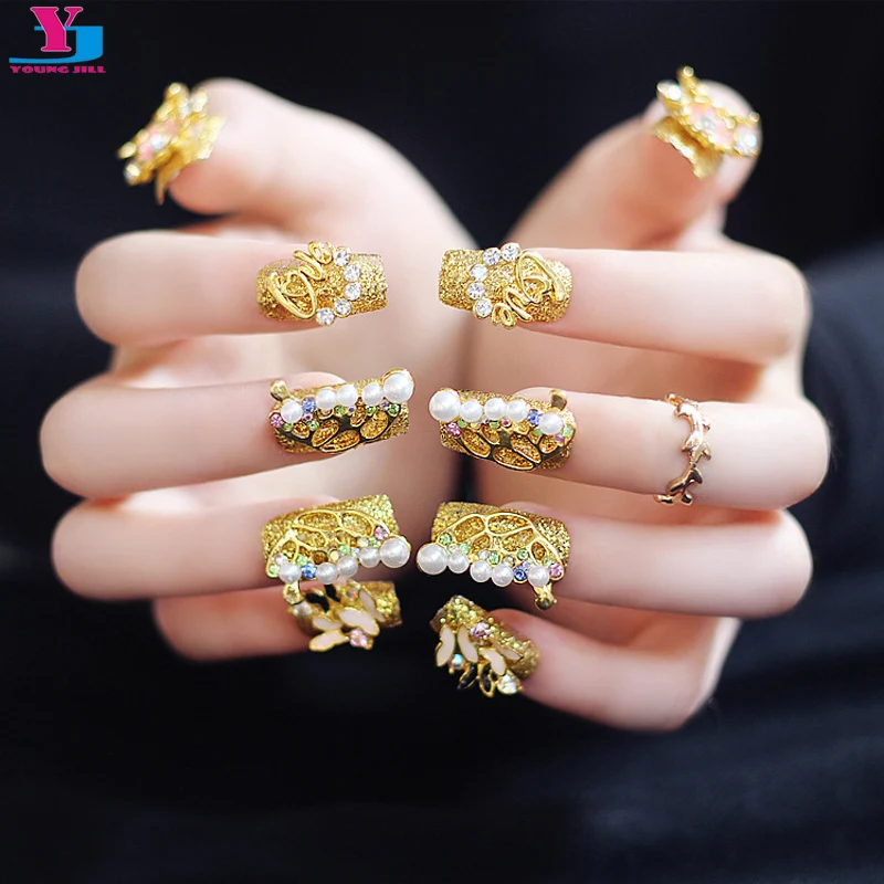 

3D Luxury Gold Butterfly Metallic Fake False Nails Long Beauty Nep Nagels Artificial Full Cover Strass Unha Nail Art Decorations