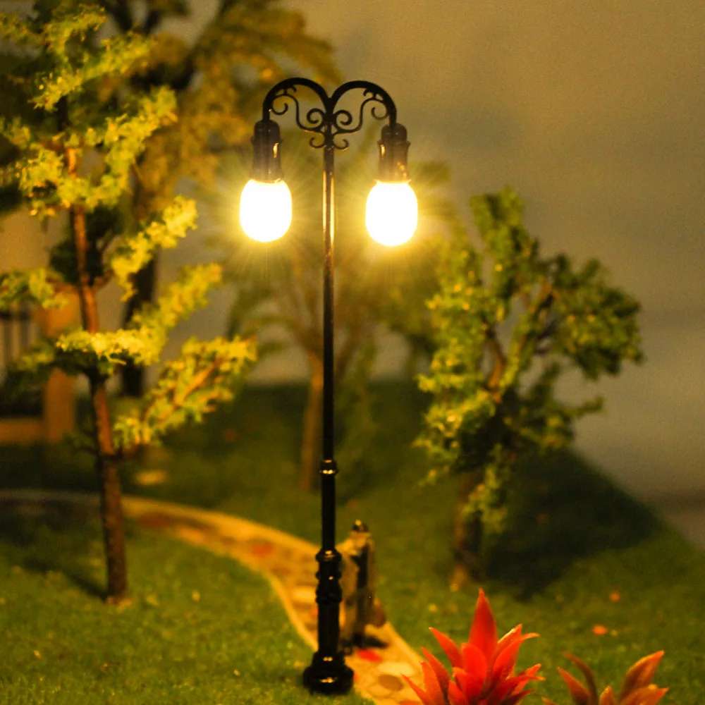 

10pcs HO Scale Lamp Post Two-Head 9.2cm 1:87 Street Lights Model Railway Train LEDs Miniature LQS72HO