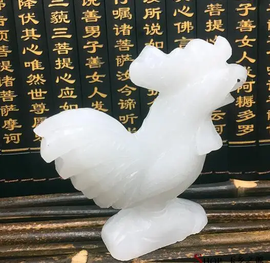 

Natural White Jade Zodiac Chicken Handicraft Carving Stone Home Decoration