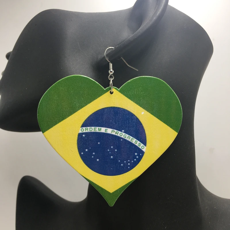 

Free Shipping! Printing Brazil Flag Heart Wooden Earrings