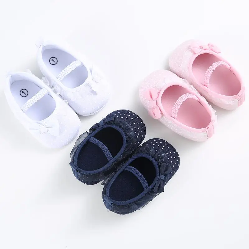 simple baby shoes