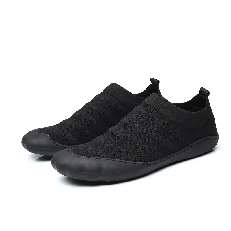 

2018 Fashion Loafers Men Fly Weaving Soft Shoes All Black Casual Driving Shoe Men Breathable Lazy Shoes Sneakers Size 38-43