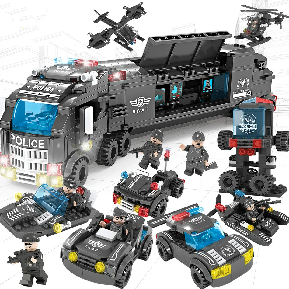 

A set FunnyToys 8in1 Military command Truck SWAT Soldiers Building Blocks Compatible Legoed Police DIY Bricks For Children