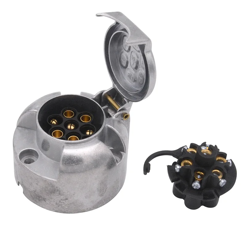 

New 7 Pin Car Electrics Plug Socket Adapter Aluminum Round Trailer Connector For Truck Towbar CSL2018