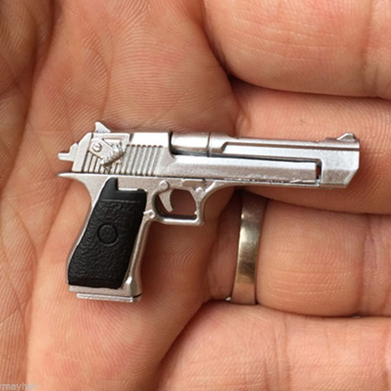 

1:6 Scale Soldier Figure Gun Handgun Weapon Command Desert Eagle Pistol Model fit for 1/6 12" Action Figure