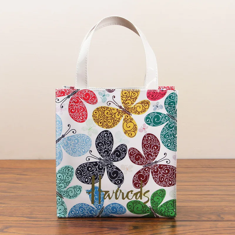 

New 2019 classic butterfly flower PVC waterproof printing green shopping bag handbag fashion casual ladies bag