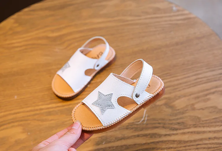 Детская одежда для мальчиков; Летние босоножки для девочек для пляжа; летние туфли на плоской подошве повседневная обувь на мягкой подошве; прогулочные туфли для детей ясельного возраста; детская обувь CSH878