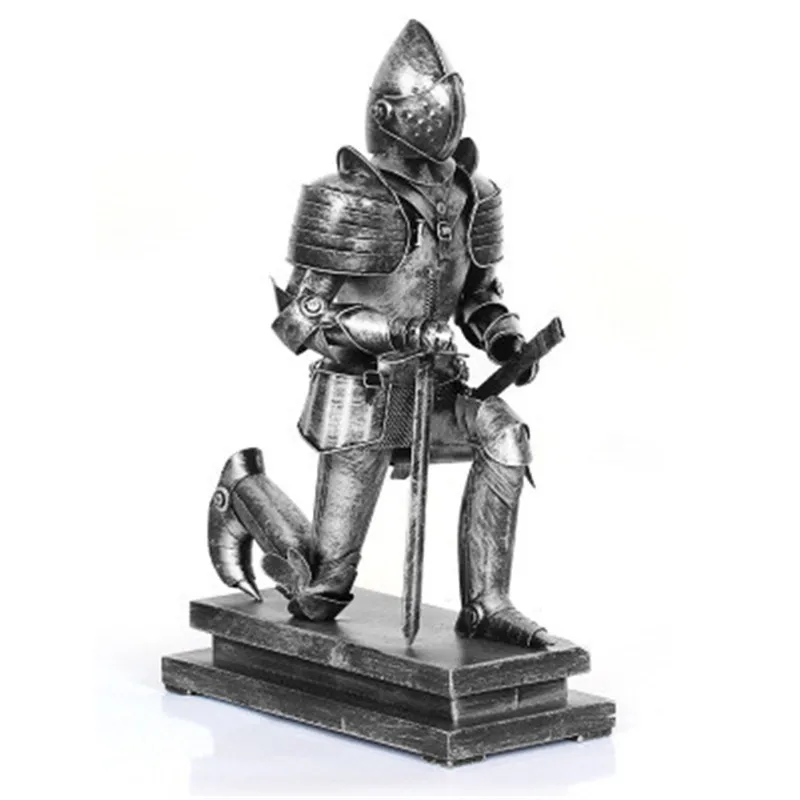 

Tinplate Rome Samurai Ironhide Armor European Style Craftwork Sculpture Home Decoration G1548