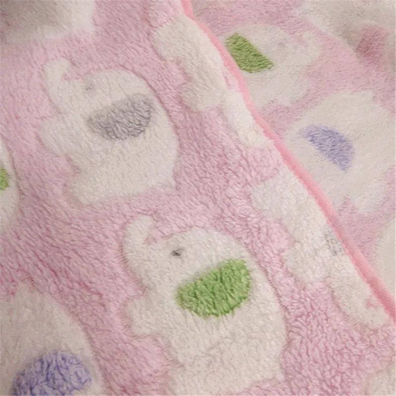 Детские Одеяла мультфильм слон плюшевые Игрушечные лошадки новорожденных мягкий теплый Полотенца Дети коралловые Флисовое одеяло пеленание Постельное белье 95x83 см
