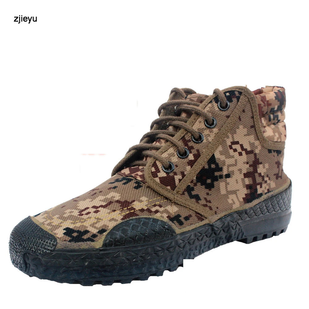 

In the spring of 2016 men and women in training shoes camouflage shoes shoes shoes training shoes in the shoe for high