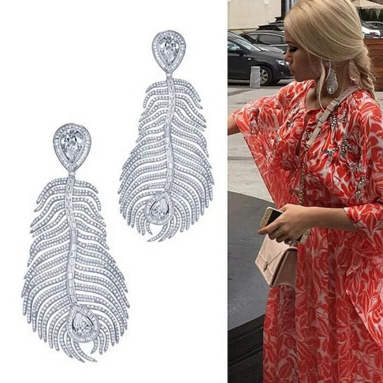 

The large Baroque catwalk Feather big Earrings tide brand leaves long tassel Earrings for women women stylish earrings