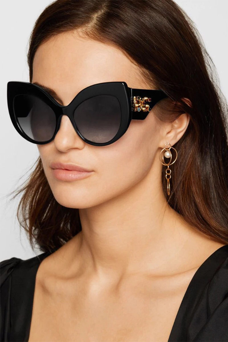 Модные черные очки. Очки Dolce Gabbana 2020. Очки Дольче Габбана женские солнцезащитные. Dolce Gabbana солнцезащитные очки dg4171p. Очки Dolce Gabbana 4396 на женщине.