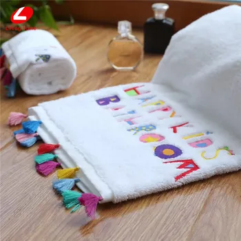 

Tassel towel set Embroidery Beach Towel High quality bath towel 80*150cm big size gift box towel set home bathclothes sea beach