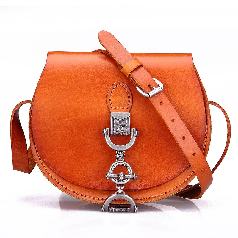 

2019 Fashion Vegetable Tanned Leather Shoulder Diagonal Bag Genuine Leather Lock Semi-circle Messenger Bag