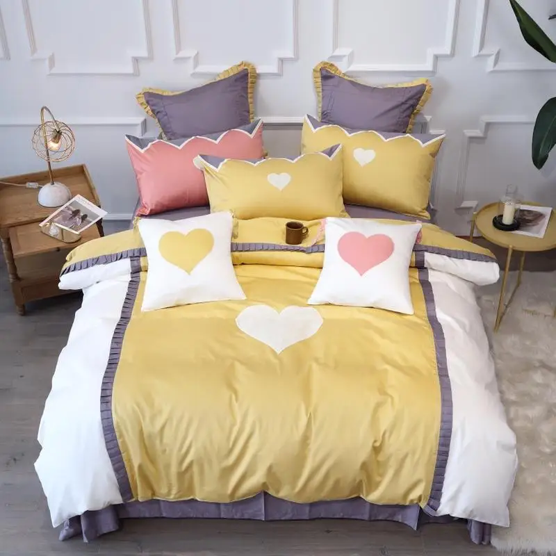 Luxury Egypt Cotton Heart Shaped Fold Bedding Set Applique Silky
