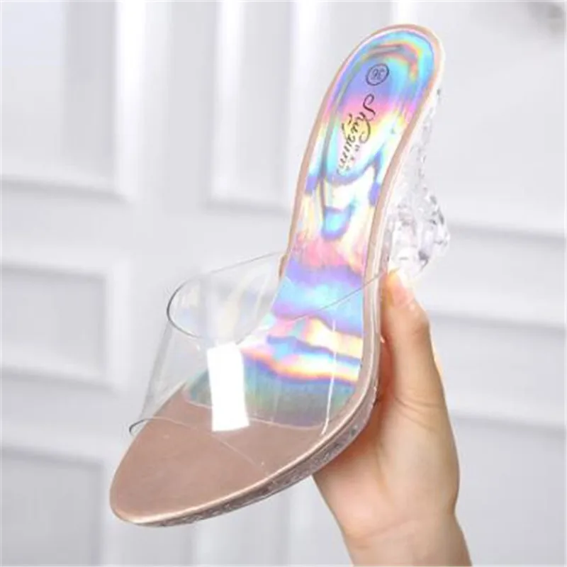 

FeiYiTu Summer Bling Women Slides 2019 Slippers Platform Sandals Beach Slides Flip Flops Comfortable Strange Style High Heel
