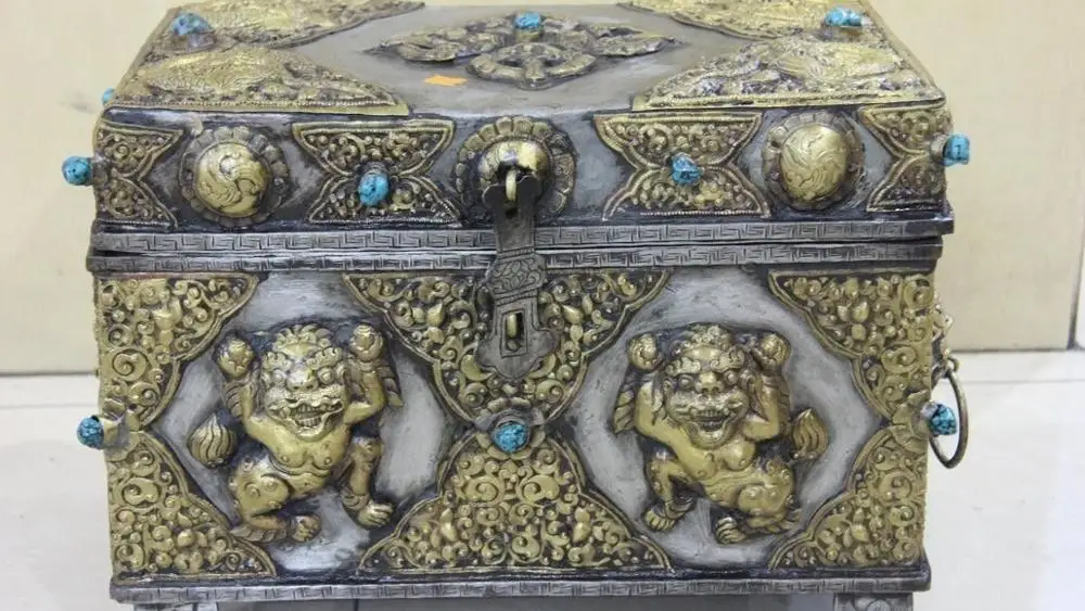  Tibet Bouddhisme Folk Bronze Cuivre Travail Manuel Foo Chien Lion Dragon Cas Boîte à Bijoux