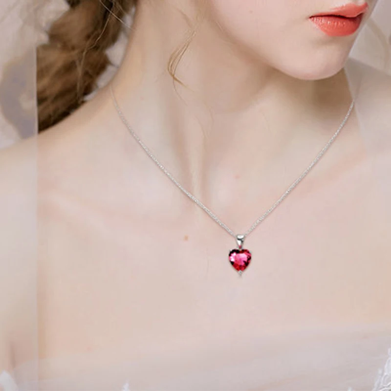 

Tiny Red Heart Crystal Pendant Necklace Real Silver 925 Women Valentine Gift Party Wedding Beautiful Stamped S925 Necklaces New
