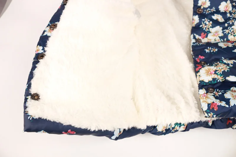 8989475243_1046179288